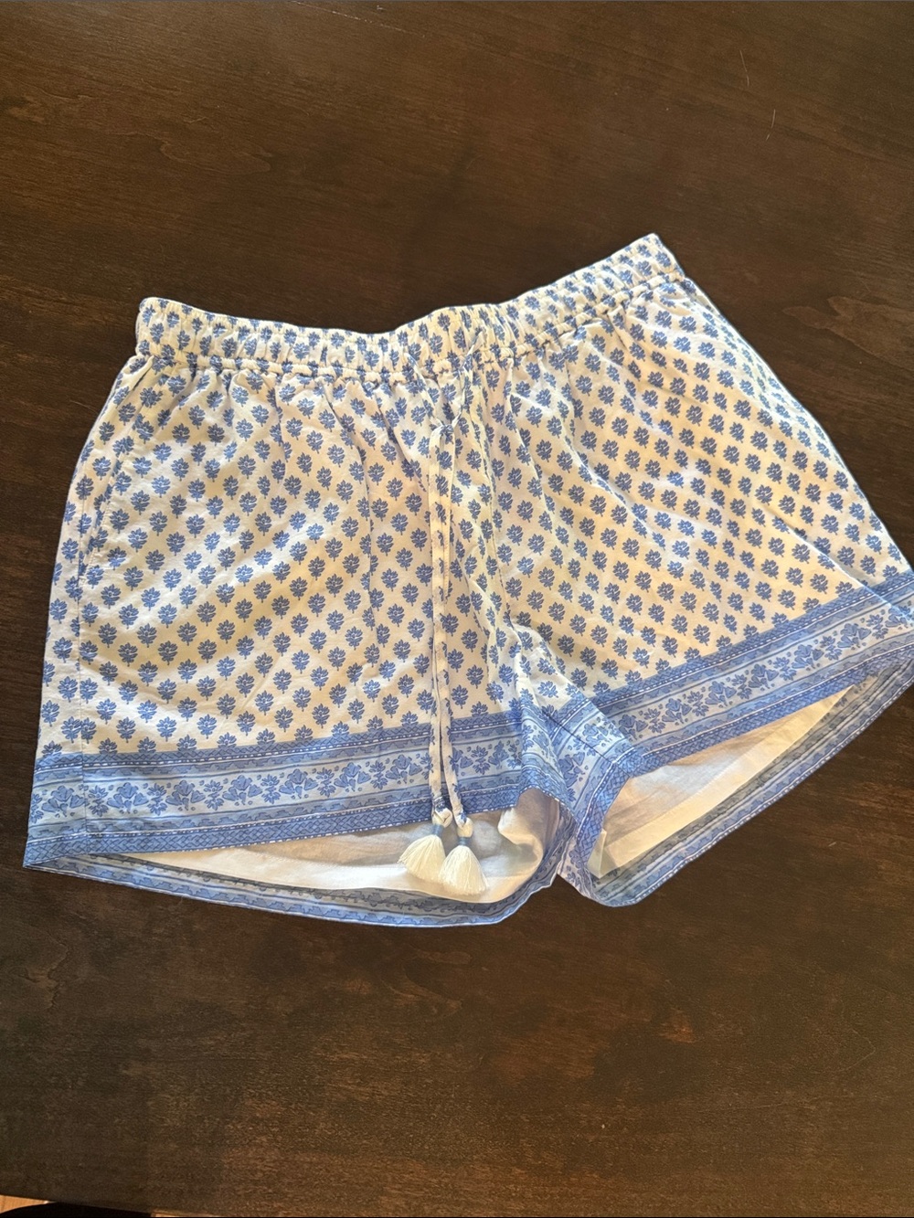 NWT Vineyard Vines Shorts - Medium